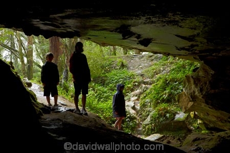 beach;beaches;cave;cavern;caverns;cavers;caves;caving;explore;explorers;exploring;grotto;grottos;N.I.;N.Z.;New-Zealand;NI;North-Is;North-Is.;North-Island;Northland;NZ;people;person;sand;scenic;tourism;tourist;tourists;Waipu-Caves