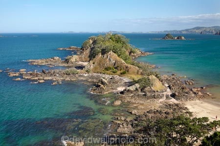 beach;beaches;coast;coastal;coastline;coastlines;coasts;foreshore;N.I.;N.Z.;New-Zealand;NI;North-Is;North-Is.;North-Island;Northland;NZ;Oakura;Oakura-Bay;ocean;oceans;Okiore-Point;Rugged-Point;sand;sandy;sea;seas;shore;shoreline;shorelines;shores;water;Whangaruru-Bay