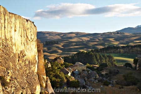 Duntroon;earthquake;earthquakes;fossil-site;geological;geology;Landscape;New-Zealand;North-Otago;sandstone;South-Island;subside;subsidence;waitaki