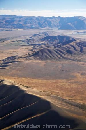 aerial;aerial-photo;aerial-photography;aerial-photos;aerials;N.Z.;New-Zealand;NZ;South-Island;Omarama;Otago;North-Otago;hill;hills;dryu;barren;drought