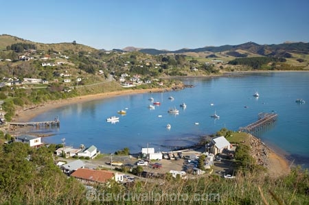 bay;bays;cafe;cafes;coast;coastal;coastline;coastlines;coasts;fishing-boat;fishing-boats;Fleurs-Place;Fleurs-Place;foreshore;Moeraki;Moeraki-Fishing-Village;Moeraki-Village;N.Z.;New-Zealand;North-Otago;NZ;ocean;Pacific-Ocean;restaurant;restaurants;S.I.;sea;seaside-town;seaside-towns;seaside-village;seaside-villages;sheltered-bay;shore;shoreline;shorelines;shores;SI;South-Is;South-Island;Waitaki-District;Waitaki-Region;water