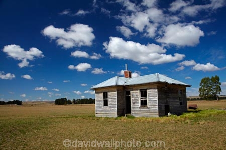 abandon;abandoned;Aotearoa;building;buildings;Central-Otago;character;corrugated-iron;corrugated-roof;corrugated-steel;derelict;derelict-building;dereliction;deserted;desolate;desolation;destruction;East-Otago;heritage;historic;historic-building;historic-buildings;Historic-Ruins;historical;historical-building;historical-buildings;history;house;houses;Macraes-Flat;Moonlight;Moonlight-School;N.Z.;neglect;neglected;New-Zealand;North-Otago;NZ;old;old-fashioned;old_fashioned;Otago;ruin;ruins;run-down;rustic;S.I.;school-house;school-houses;school_house;school_houses;schoolhouse;schoolhouses;SI;South-Is;South-Island;Sth-Is;tradition;traditional;vintage;Waitaki;Waitaki-District;Waitaki-Region;weatherboard;wooden
