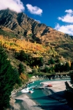 autumn;boats;fall;passenger;passengers;ride;rivers;spin;tourism;tourist;tourists;yellow