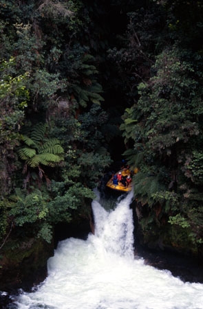 waterfall;waterfalls;whitewater;white-water;adrenaline;adventure;excitement;exciting;action;;rafts;rafting