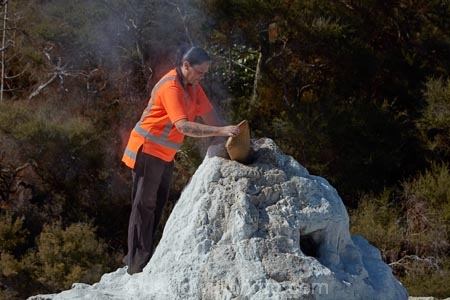 Bay-of-Plenty-Region;fountain;fountains;geothermal;geothermal-activity;geyser;geysers;hot;hot-water;lady-knox-geyser;N.I.;N.Z.;New-Zealand;NI;North-Is;North-Island;Nth-Is;NZ;pressure;Rotorua;soap;steam;thermal;thermal-activity;thermal-area;tourism;travel;volcanic;volcanic-activity;Wai_o_tapu;Wai_o_tapu-Reserve;Wai_o_tapu-Thermal-Reserve;Wai_o_tapu-Thermal-Wonderland;Waiotapu;Waiotapu-Reserve;Waiotapu-Thermal-Reserve;Waiotapu-Thermal-Wonderland;water;Worker