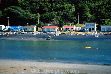 bach;baches;crib;cribs;holiday-homes;holiday-house;holiday;vacation;boat;boats;kayak;kayaking;rivers;tidal;estuary;beach;beaches;sand;beachside;vacations;new-zealand-holiday