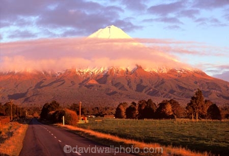 snow;winter;ice;volcano;volcanoes;mountain;mountains;snowline;snow_line;snow-line;sunrise;dawn;cloud;clouds;pink;orange;crimson;Mount-Taranaki;Mount-Egmont;taranaki;egmont;mt-taranaki;mt-egmont;mt.-tranaki;mt.-egmont;new-zealand;road;roads;transport;travel
