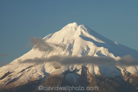 afternoon;Egmont-N.P.;Egmont-National-Park;Egmont-NP;late-light;Mount-Egmont;Mount-Taranaki;Mount-Taranaki-Egmont;Mountain;mountainous;mountains;mt;Mt-Egmont;Mt-Taranaki;Mt-Taranaki-Egmont;mt.;Mt.-Egmont;Mt.-Taranaki;Mt.-Taranaki-Egmont;N.I.;N.Z.;New-Zealand;NI;North-Is;North-Is.;North-Island;NZ;season;seasonal;seasons;snow;Taranaki;volcanic;volcano;volcanoes;winter