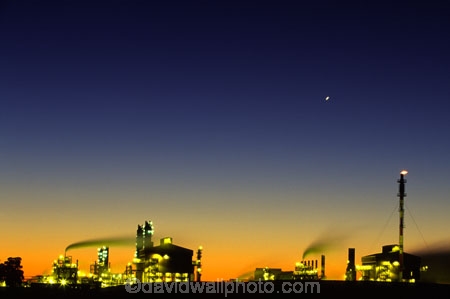 chimneys;color;colors;colour;colours;dusk;energy;factories;factory;flame;fuel;gas;industrial;industry;natural;orange;petrol;petroleum;pollution;smoke-stack;twilight,chimney