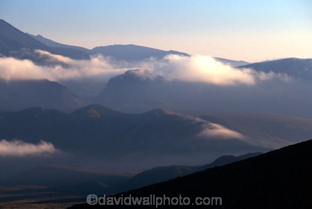 cloud;cone;crater;craters;fog;mist;misty;mountain;mystery;peak;peaks;slope;slopes;snow;sunrise;volcanic;volcano