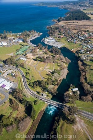 aerial;aerial-photo;aerial-photography;aerial-photos;aerial-view;aerial-views;aerials;control-gate;control-gates;lake;Lake-Taupo;lakes;N.I.;N.Z.;New-Zealand;NI;North-Island;NZ;river;rivers;Taupo;Waikato-River
