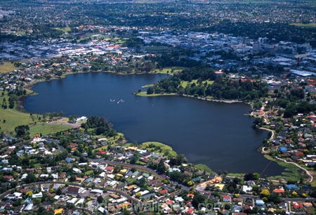 lakes;outlet;residential;shore;shoreline;town;township;waikato;water;waterfront