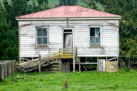 abandon;abandoned;castaway;character;derelict;Derelict-House;dereliction;deserted;desolate;desolation;destruction;Farm-Building;Farm-Buildings;Farm-Shed;Farm-Sheds;King-Country;N.I.;N.Z.;neglect;neglected;New-Zealand;NI;North-Island;NZ;old;old-fashioned;old_fashioned;run-down;rustic;Shearing-Shed;Shearing-Sheds;Sheep-Shed;Sheep-Sheds;Taumarunui;vintage;Wool-Shed;Wool-Sheds