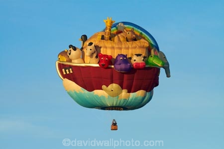 adventure;air;aviation;balloon;ballooning;balloons;Balloons-over-Waikato;Balloons-over-Waikato-Festival;flight;float;floating;fly;flying;Hamilton-Lake-Domain;hot-air-balloon;hot-air-ballooning;hot-air-balloons;Hot-Air-Balloons-over-Waikato;Hot_air-Balloon;hot_air-ballooning;hot_air-balloons;hotair-balloon;hotair-balloons;Innes-Common;Lake-Domain-Reserve;N.Z.;New-Zealand;North-Is;North-Island;Nth-Is;NZ;Resene-Balloon;Resene-Hot-Air-Balloon;Resene-Wild-About-Colour-Ark-Balloon;Resene-Wild-About-Colour-Ark-Hot-Air-Balloon;transport;transportation;Waikato;Waikato-Balloon-Festival;Waikato-Hot-Air-Balloon-Festival