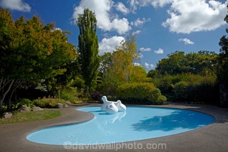 American-Modernist-Garden;American-Modernist-Gardens;art;art-work;art-works;botanic-garden;botanic-gardens;botanical-garden;botanical-gardens;garden;gardens;Hamilton-Garden;Hamilton-Gardens;N.Z.;New-Zealand;North-Is;North-Island;Nth-Is;NZ;Paradise-Collection;Paradise-Garden-Collection;pond;ponds;public-art;public-art-work;public-art-works;public-garden;public-gardens;public-sculpture;public-sculptures;sculpture;sculptures;Statue;statues;Waikato;water-feature;water-features