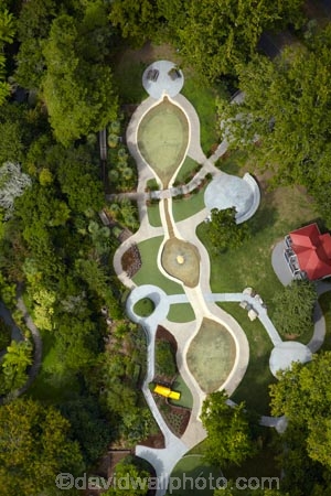 aerial;aerial-image;aerial-images;aerial-photo;aerial-photograph;aerial-photographs;aerial-photography;aerial-photos;aerial-view;aerial-views;aerials;childrens-playground;childrens-playground;Hamilton;N.Z.;New-Zealand;North-Is;North-Island;Nth-Is;NZ;Parana-Park;Parana-Pk;playground;playgrounds;Waikato