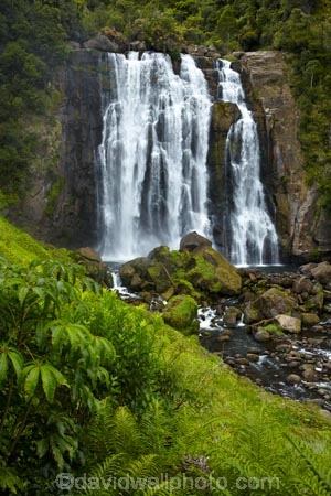 cascade;cascades;fall;falls;Marokopa-Fall;Marokopa-Falls;Marokopa-River;N.Z.;natural;nature;New-Zealand;North-Is;North-Island;Nth-Is;NZ;scene;scenic;Waikato;Waikato-Region;Waitomo-District;water;water-fall;water-falls;waterfall;waterfalls;wet
