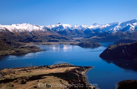 lakes;landscape;hill;range;ranges;mountain;mountain-range;central-otago;pristine;pure;blue;color;colour;snow;snowline;wilderness;nature;natural;beauty;spectacular
