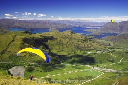 adrenaline;adventure;adventure-tourism;altitude;excite;excitement;extreme;extreme-sport;fly;flyer;flying;free;freedom;lake;lake-wanaka;lakes;launch;n.z.;new-zealand;nz;paraglide;paraglider;paragliders;paragliding;parapont;paraponter;paraponters;paraponting;paraponts;parasail;parasailer;parasailers;parasailing;parasails;recreation;skies;sky;south-island;sport;sports;take-off;take_off;takeoff;treble-cone;view;wanaka;yellow