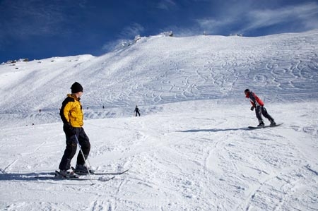alpine-resort;alpine-resorts;alpne;alps;board;boarder;boarders;boarding;cold;freeze;freezing;mountain;mountains;N.Z.;New-Zealand;NZ;Otago;resort;S.I.;season;seasonal;seasons;SI;ski;ski-field;ski-fields;ski-resort;ski-resorts;skier;skiers;skifield;skifields;skiing;slope;slopes;snow;snowboard;snowboarder;snowboarders;snowboarding;snowy;South-Is.;South-Island;Southern-Lakes-District;Southern-Lakes-Region;Treble-Cone-Ski-Area;Treble-Cone-Ski-Field;Wanaka;white;winter;winter-resort;winter-resorts;winter-sport;winter-sports;wintery
