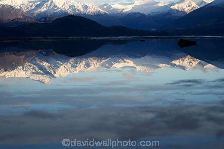 alp;alpine;alps;altitude;Black-Peak;calm;cold;Fog-Peak;freeze;freezing;Harris-Mountains;high-altitude;lake;Lake-Wanaka;lakes;main-divide;mount;mountain;mountain-peak;mountainous;mountains;mountainside;mt;mt.;N.Z.;New-Zealand;NZ;Otago;peak;peaks;placid;quiet;range;ranges;reflection;reflections;S.I.;season;seasonal;seasons;serene;SI;smooth;snow;snow-capped;snow_capped;snowcapped;snowy;South-Is.;South-Island;southern-alps;Southern-Lakes-District;Southern-Lakes-Region;still;summit;summits;tranquil;Wanaka;water;white;winter;wintery