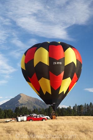 adventure;air;Air-Games;aviation;balloon;ballooning;balloons;color;colorful;colour;colourful;flight;float;floating;fly;flying;horticulture;hot-air-balloon;hot-air-ballooning;hot-air-balloons;Hot_air-Balloon;hot_air-ballooning;hot_air-balloons;hotair-balloon;hotair-balloons;mid-air;mid_air;N.Z.;New-Zealand;New-Zealand-Air-Games;NZ;NZ-Air-Games;Otago;S.I.;SI;South-Island;sport;sports;transport;transportation;Wanaka