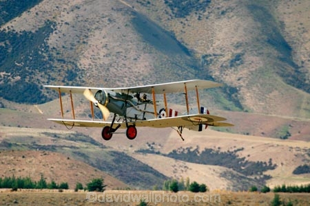 1917;1918;1932;aeroplane;aeroplanes;air-craft;air-display;air-displays;air-force;air-show;air-shows;aircraft;airforce;airplane;airplanes;airshow;airshows;aviating;aviation;aviator;aviators;biplane;biplanes;bomber;bombers;bristol-F2.b;bristols;british;combat;demonstration;display;displays;fighter;fighter-plane;fighter-planes;fighters;flight;flights;fly;flyer;flyers;flying;military;new-zealand;nz;pilot;pilots;plane;planes;propellor;raf;rear-mounted-machine-gun;royal-flying-corps;royal-naval-air-service;sky;south-island;trainer;wanaka;war;warbird;warbirds;warbirds-over-wanaka;wars;world-war-1;world-war-one;ww1;WWI