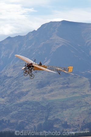 aeroplane;aeroplanes;air-craft;air-display;air-displays;air-force;air-show;air-shows;aircraft;airforce;airplane;airplanes;airshow;airshows;aviating;aviation;aviator;aviators;Bleriot-XI-Plane;demonstration;display;displays;flight;flights;fly;flying;French;historic;historical;new-zealand;nz;Old;plane;planes;sky;south-island;vintage;wanaka;war;warbird;warbirds;warbirds-over-wanaka