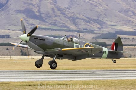 1939;1940;1941;1942;1943;1944;1945;aeroplane;aeroplanes;air-craft;air-display;air-displays;air-force;air-show;air-shows;aircraft;airforce;airplane;airplanes;airshow;airshows;aviating;aviation;aviator;aviators;battle-of-britain;combat;demonstration;display;displays;fighter;fighter-plane;fighter-planes;fighters;flight;flights;fly;flyer;flyers;flying;historic;historical;mark-16;military;new-zealand;nz;Old;pilot;pilots;plane;planes;RAAF;RAF;RNZAF;sky;south-island;spitfire;spitfires;squadron;supermarine;supermarine-Mk-XVI-spitfire;vintage;wanaka;war;warbird;warbirds;warbirds-over-wanaka;wars;world-war-2;World-War-II;world-war-two;ww2;WWII