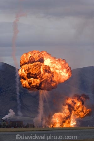 air-display;air-displays;air-show;air-shows;airshow;airshows;blow-up;blow_up;blowup;bomb;bombing;bombs;combat;demonstration;display;displays;event;events;explode;explosion;explosions;explosive;fire;fireball;fireballs;fires;flame;flames;military;muchroom-clouds;mushroom-cloud;N.Z.;New-Zealand;NZ;Otago;S.I.;SI;smoke;South-Is.;South-Island;Wanaka;war;warbirds-over-wanaka;wars