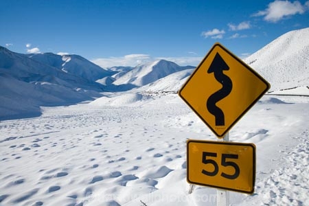 s-bend;s-curve;55-kmh;55-kmh;55-kmph;alpine;alpine-pass;alpine-passes;Central-Otago;cold;corner-sign;corner-signs;freeze;freezing;Lindis-Pass;Lindis-Pass-Scenic-Reserve;N.Z.;New-Zealand;North-Otago;NZ;Otago;road-sign;road-signs;s-bend;s-curve;S.I.;season;seasonal;seasons;SI;snow;snowy;South-Island;speed-restriction;speed-sign;speed-signs;warning-sign;warning-signs;white;winter;wintery