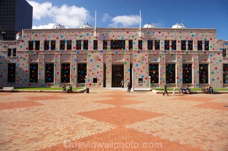 art-galleries;art-gallery;artist;capital;capitals;City-Gallery;Civic-Sq;Civic-Square;N.I.;N.Z.;New-Zealand;NI;North-Is;North-Island;NZ;polka-dot;polka-dots;Wellington;Wellington-Art-Gallery;Yayoi-Kusama