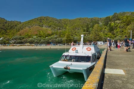 boat;boats;Days-Bay;Days-Bay-Beach;Days-Bay-Jetty;Days-Bay-Pier;Days-Bay-Wharf;dock;docks;Eastbourne;ferries;ferry;hot;jetties;jetty;N.I.;N.Z.;New-Zealand;NI;North-Is;North-Island;NZ;passenger-boat;passenger-boats;passenger-ferries;passenger-ferry;pier;piers;public-transport;quay;quays;ship;shipping;ships;summer;summer_time;summertime;transport;transportation;travel;vessel;vessels;waterside;Wellington;Wellington-Harbor;Wellington-Harbour;wharf;wharfes;wharves