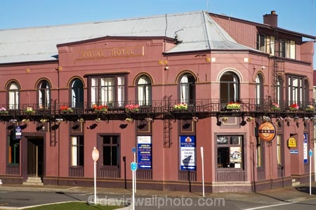 ale-house;ale-houses;architecture;bar;bars;building;buildings;colonial;free-house;free-houses;Greymouth;heritage;historic;historic-building;historic-buildings;historical;historical-building;historical-buildings;history;hotel;hotels;Mawhera-Quay;N.Z.;New-Zealand;NZ;old;place;places;pub;public-house;public-houses;pubs;Royal-Hotel;S.I.;saloon;saloons;SI;South-Is;South-Island;tavern;taverns;tradition;traditional;West-Coast;Westland
