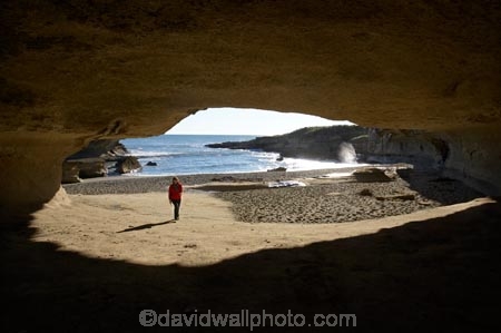 beach;beaches;Buller-District;Buller-Region;cave;cavern;caverns;caves;coast;coastal;coastal-errosion;coastline;coastlines;coasts;errosion;female;foreshore;geological;geology;limestone;N.Z.;New-Zealand;NZ;ocean;Paparoa-N.P.;Paparoa-National-Park;Paparoa-NP;people;person;Punakaiki;rock-formation;rock-formations;Rock-Overhang;S.I.;sea;shore;shoreline;shorelines;shores;SI;South-Is;South-Island;stone;Tasman-Sea;Te-Miko;Truman-Bay;Truman-Beach;Truman-Track;Truman-Track-Bay;Truman-Track-Beach;water;West-Coast;Westland;woman