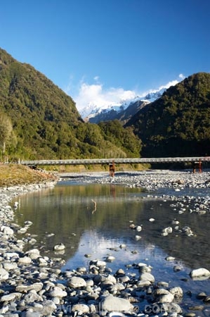 alp;alpine;alps;altitude;bailey-bridge;bailley-bridges;Bridge;bridges;Franz-Josef-Glacier;high-altitude;main-divide;mount;mountain;mountain-peak;mountainous;mountains;mountainside;mt;mt.;narrow-bridge;narrow-bridges;New-Zealand;one-lane-bridge;one-lane-bridges;peak;peaks;range;ranges;reflection;reflections;river;rivers;snow;snow-capped;snow_capped;snowcapped;snowy;South-Island;South-West-New-Zealand-World-He;southern-alps;state-highway-6;state-highway-six;summit;summits;Te-Poutini-National-Park;Te-Wahipounamu;temporary-bridges;temproary-bridge;transport;transportation;Waiho-River;West-Coast;westland;westland-national-park