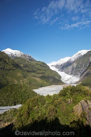 alp;alpine;alps;altitude;Baird-Range;beautiful;beauty;bush;endemic;forest;forests;Franz-Josef-Glacier;glacial;glacier;glaciers;green;high-altitude;main-divide;mount;mountain;mountain-peak;mountainous;mountains;mountainside;mt;mt.;N.Z.;native;native-bush;natives;natural;nature;New-Zealand;NZ;peak;peaks;rain-forest;rain-forests;rain_forest;rain_forests;rainforest;rainforests;range;ranges;S.I.;scene;scenic;SI;snow;snow-capped;snow_capped;snowcapped;snowy;South-Is.;South-Island;South-West-New-Zealand-World-Heritage-Area;southern-alps;summit;summits;Te-Poutini-National-Park;Te-Wahipounamu;Teichelmann-Rock;tree;trees;view-from-Sentinel-Rock;Waiho-River;West-Coast;Westland;westland-national-park;wood;woods;World-Heritage-Area