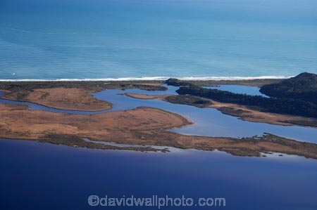 aerial;aerial-photo;aerial-photograph;aerial-photographs;aerial-photography;aerial-photos;aerial-view;aerial-views;aerials;coast;coastal;coastline;coastlines;coasts;estuaries;estuary;inlet;inlets;lagoon;lagoons;N.Z.;New-Zealand;NZ;ocean;Okarito-Lagoon;S.I.;Sea;shore;shoreline;shorelines;shores;SI;South-Is.;South-Island;Tasman-Sea;tidal;tide;water;West-Coast;Westland