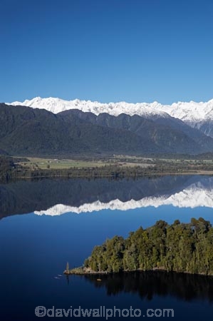 adventure;adventure-tourism;aerial;aerial-photo;aerial-photograph;aerial-photographs;aerial-photography;aerial-photos;aerial-view;aerial-views;aerials;alp;alpine;alps;altitude;boat;boats;bush-line;bush-lines;bush_line;bush_lines;bushline;bushlines;calm;canoe;canoeing;canoes;cold;glacial;glacier;glaciers;high-altitude;kayak;kayaker;kayakers;kayaking;kayaks;lake;Lake-Mapourika;lakes;main-divide;mount;mountain;mountain-peak;mountainous;mountains;mountainside;mt;mt.;N.Z.;New-Zealand;NZ;paddle;paddler;paddlers;paddling;peak;peaks;placid;quiet;range;ranges;reflection;reflections;S.I.;sea-kayak;sea-kayaker;sea-kayakers;sea-kayaking;sea-kayaks;serene;SI;smooth;snow;snow-capped;snow-line;snow-lines;snow_capped;snow_line;snow_lines;snowcapped;snowline;snowlines;snowy;South-Is.;South-Island;South-West-New-Zealand-World-Heritage-Area;Southern-Alps;still;summit;summits;Te-Poutini-National-Park;Te-Wahipounamu;tranquil;tree-line;tree-lines;tree_line;tree_lines;treeline;treelines;water;West-Coast;Westland;westland-national-park;winter;World-Heritage-Area