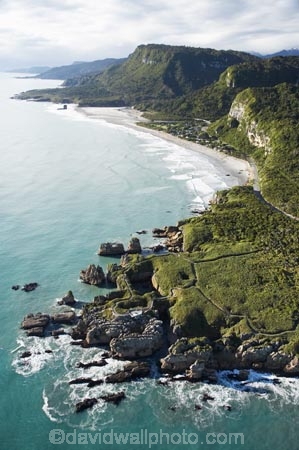 aerial;aerial-photo;aerial-photograph;aerial-photographs;aerial-photography;aerial-photos;aerial-view;aerial-views;aerials;coast;coastal;coastline;coastlines;coasts;Dolomite-Point;eroded;form;formation;formations;geological;geological-formation;geology;headland;headlands;N.Z.;national-park;national-parks;natural;New-Zealand;NZ;ocean;Pancake-Rocks;Paparoa-National-Park;point;points;promontories;promontory;Punakaiki;rock;rock-formation;rock-formations;rocks;S.I.;sea;sedementary;shore;shoreline;shorelines;shores;SI;South-Island;Tasman-Sea;tourism;water;West-Coast;Westland