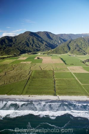aerial;aerial-photo;aerial-photograph;aerial-photographs;aerial-photography;aerial-photos;aerial-view;aerial-views;aerials;agricultural;agriculture;beach;beaches;coast;coastal;coastline;coastlines;coasts;country;countryside;farm;farming;farmland;farms;field;fields;meadow;meadows;N.Z.;New-Zealand;NZ;ocean;oceans;paddock;paddocks;Pakiroa-Beach;pasture;pastures;rural;S.I.;sand;sandy;sea;seas;shore;shoreline;shorelines;shores;SI;South-Island;surf;Tasman-Sea;water;wave;waves;West-Coast;Westland