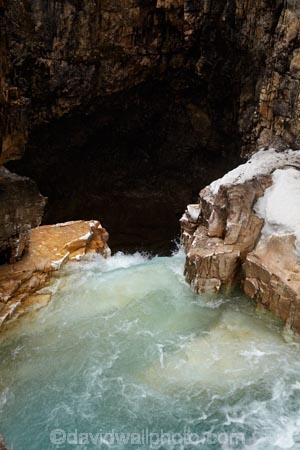 British-Columbia;British-Columbian-Rockies;Canada;Canadian;Canadian-Cordillera;Canadian-Rockies;Canadian-Rocky-Mountain-Parks;Canadian-Rocky-Mountain-Parks-World-Heritage-Site;canyon;canyons;cascade;cascades;cold;creek;creeks;eroded;erosion;falls;freeze;freezing;gorge;gorges;Kootenay-N.P.;Kootenay-National-Park;Kootenay-NP;la-Colombie_Britannique;Marble-Canyon;national-park;national-parks;natural;nature;North-America;North-American-Cordillera;North-American-Rocky-Mountains-Range;ravine;ravines;Rocky-Mountains;Rocky-Mountains-Range;scene;scenic;season;seasonal;seasons;slot-canyon;slot-canyons;snow;snowy;stream;streams;Tokumm-Creek;UN-world-heritage-area;UN-world-heritage-site;UNESCO-World-Heritage-area;UNESCO-World-Heritage-Site;united-nations-world-heritage-area;united-nations-world-heritage-site;water;water-fall;water-falls;waterfall;waterfalls;Western-Canada;Western-Cordillera;wet;white;winter;wintery;world-heritage;world-heritage-area;world-heritage-areas;World-Heritage-Park;World-Heritage-site;World-Heritage-Sites
