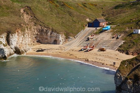 bay;bays;beach;beaches;Britain;British-Isles;coast;coastal;coastline;coastlines;coasts;England;English;Europe;Flamborough-Head;Flamborough-Headland;Flamborough-North-Landing;foreshore;G.B.;GB;Great-Britain;N.E.-England;NE-England;North-East-England;North-Landing;North-Sea;ocean;oceans;Old-Lifeboat-Station;sand;sandy;sea;seas;shore;shoreline;shorelines;shores;surf;U.K.;UK;United-Kingdom;water;wave;waves;Yorkshire