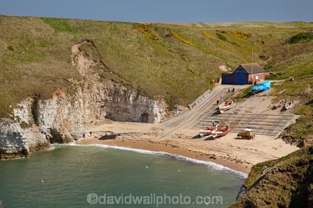 bay;bays;beach;beaches;Britain;British-Isles;coast;coastal;coastline;coastlines;coasts;England;English;Europe;Flamborough-Head;Flamborough-Headland;Flamborough-North-Landing;foreshore;G.B.;GB;Great-Britain;N.E.-England;NE-England;North-East-England;North-Landing;North-Sea;ocean;oceans;Old-Lifeboat-Station;sand;sandy;sea;seas;shore;shoreline;shorelines;shores;surf;U.K.;UK;United-Kingdom;water;wave;waves;Yorkshire
