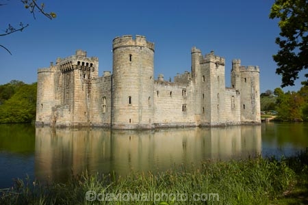 1385;14th_century;abandon;abandoned;battlement;battlements;Bodiam;Bodiam-Castle;Britain;British-Isles;building;buildings;calm;castellated;castellations;castle;castle-ruins;castles;crenellation;crenellations;derelict;dereliction;deserted;desolate;desolation;East-Sussex;England;Europe;fort;fortification;fortress;fortresses;G.B.;GB;Great-Britain;heritage;historic;historic-building;historic-buildings;historical;historical-building;historical-buildings;history;image;images;lake;lakes;moat;moated;moats;old;photo;photos;placid;pond;ponds;quadrangular-castle;quadrangular-castles;quiet;reflection;reflections;Robertsbridge;ruin;ruined-castle;ruins;run-down;serene;smooth;South-East-England;still;stone-buidling;stone-buildings;Sussex;tower;towers;tradition;traditional;tranquil;turret;turrets;U.K.;UK;United-Kingdom;water