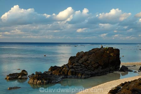 Avarua;basalt;basalt-rock;beach;beaches;Black-Rock;coast;coastline;coastlines;Cook-Is;Cook-Islands;Pacific;Pacific-Ocean;people;person;Rarotonga;rock;rocks;South-Pacific;tourism;tourist;tourists;tropical;tropical-island;tropical-islands;Tuoro