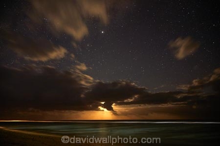 Aroa-Beach;astronomy;beach;beaches;celestial-bodies;constellation;constellations;Cook-Is;Cook-Islands;dark;Dark-cloud-constellation;Dark-cloud-constellations;dark-nebula;dark-sky;dusk;evening;interstellar-cloud;milky-way;Milky-Way-Galaxy;moon;moon-set;moon-setting;moonrise;moonset;night;night-sky;night-time;night_sky;night_time;nightsky;ocean;oceans;Pacific;Pacific-Ocean;planet;planets;Rarotonga;skies;sky;South-Pacific;space;star;star-gazing;starry;starry-night;starry-sky;stars;the-Galaxy;The-milky-way;tropical;tropical-island;tropical-islands;twilight