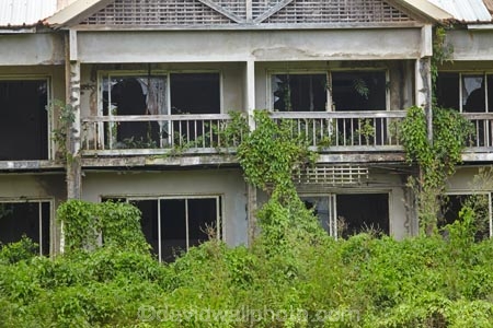 abandon;abandoned;building;buildings;character;Cook-Is;Cook-Islands;derelict;derelict-building;dereliction;deserted;desolate;desolation;destruction;ghost-town;ghost-towns;heritage;historic;historic-building;historic-buildings;Historic-Ruins;historical;historical-building;historical-buildings;history;holiday;holiday-resort;holiday-resorts;hotel;hotels;neglect;neglected;Pacific;Rarotonga;resort;resort-hotel;resort-hotels;resorts;ruin;ruins;run-down;rustic;Sheraton;Sheraton-Hotel;Sheraton-Hotels;South-Pacific;Vaimaanga;Vaimaanga-Hotel;Vaimaanga-Tapere
