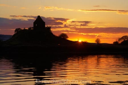 abandon;abandoned;Britain;building;buildings;Caisteal-nan-Con;calm;castaway;castle;castle-of-dogs;castles;character;derelict;dereliction;deserted;desolate;desolation;destruction;dusk;evening;fort;forts;G.B.;GB;Great-Britain;heritage;Highlands;historic;historic-building;historic-buildings;historical;historical-building;historical-buildings;history;Killundine-Castle;Lochaber;Morven;Morvern;Morvern-Peninsula;Mull-Sound;neglect;neglected;nightfall;old;old-fashioned;old_fashioned;orange;placid;quiet;reflection;reflections;ruin;ruins;run-down;rustic;Scotland;Scottish-Highlands;serene;sky;smooth;Sound-of-Mull;still;sunset;sunsets;tradition;traditional;tranquil;twilight;U.K.;UK;United-Kingdom;vintage;water