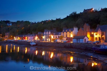 Argyll-and-Bute;Britain;calm;dusk;evening;G.B.;GB;Great-Britain;Highlands;Inner-Hebrides;Island-of-Mull;Isle-of-Mull;Main-Street;Mull;Mull-Island;night;night-time;placid;quiet;reflection;reflections;Scotland;Scottish-Highlands;serene;smooth;Sound-of-Mull;still;terrace-house;terrace-houses;terraced-house;terraced-houses;Tobermory;Tobermory-Bay;Tobermory-Harbour;Tobermory-Waterfront;tranquil;twilight;U.K.;UK;United-Kingdom;water;waterfront